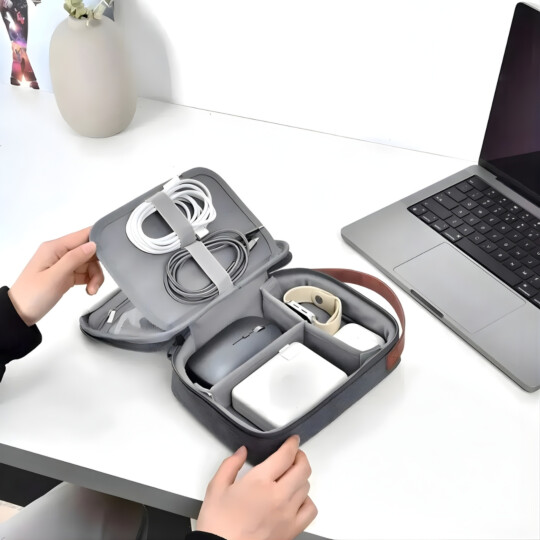 Bolsa Organizadora Wiwu Tech Pouch Poliéster 12 Bolsos Cinza