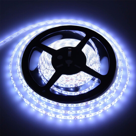 Fita de Led Branco Frio 5 Metros 12v 4.8w Bivolt LUX POWER - LUXE-3528BF