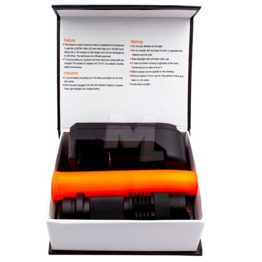 Lanterna Tática Super Compacta Profissional Police Recarregável Led 9,30cm - YT-333 Reling