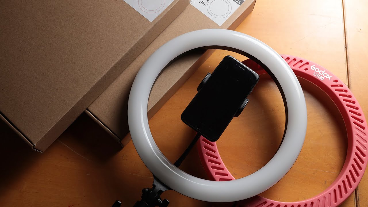 O iluminador Ring light esta sendo cada vez mais utilizado para vídeos do YouTube